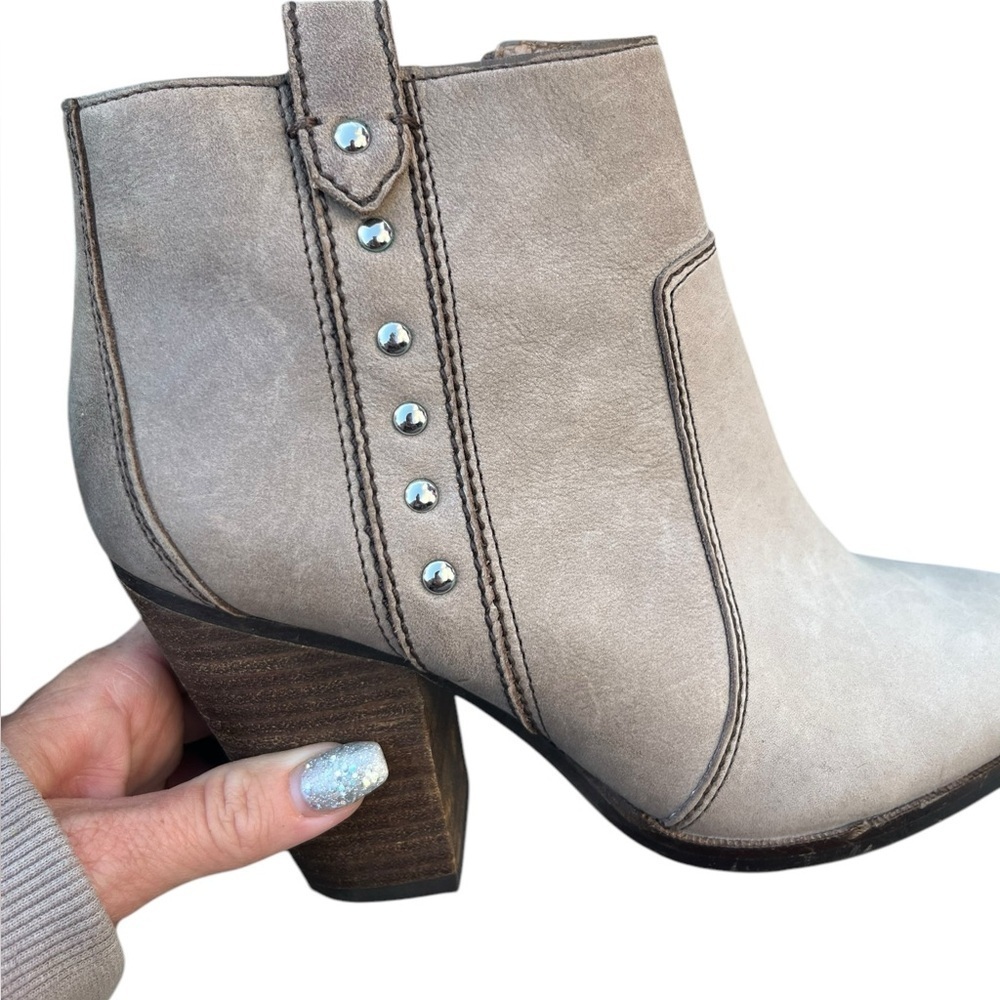 Coach Haven Tan Leather Studded Ankle Booties- Size 6B - Picture 7 of 14